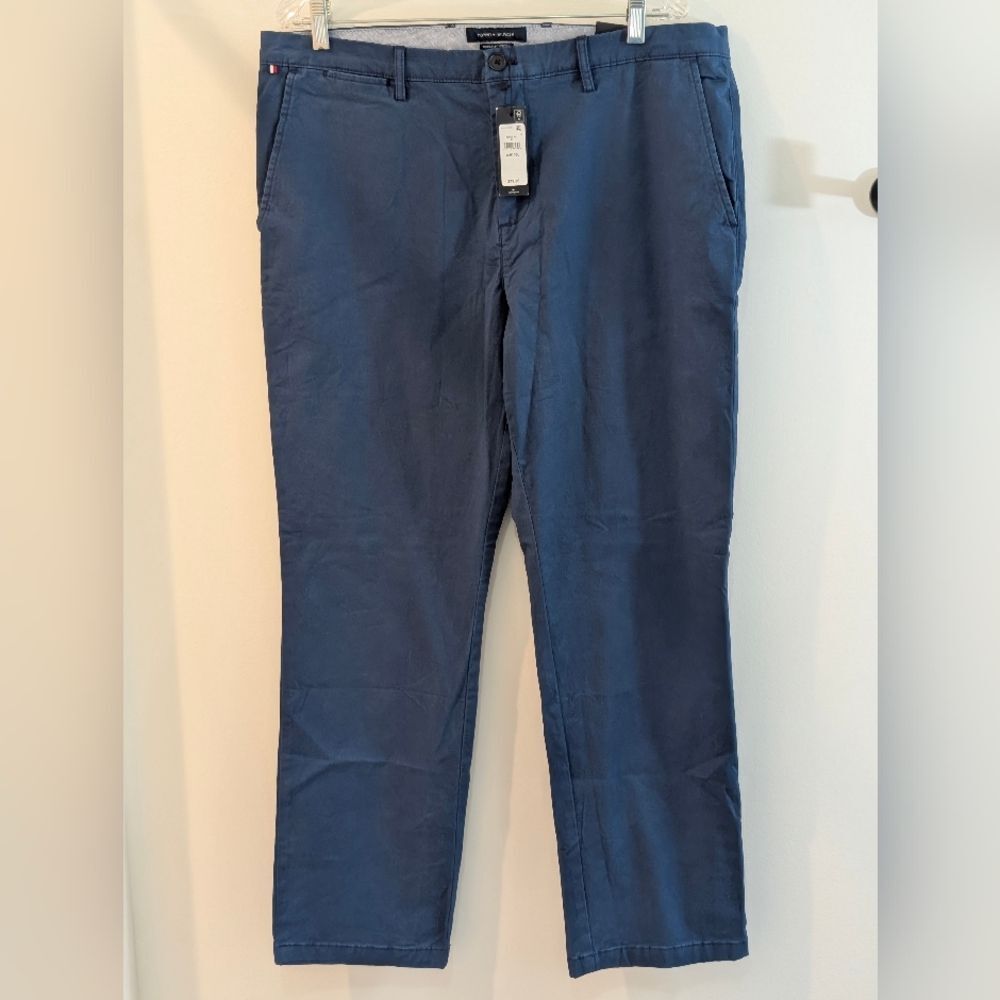 Tommy Hilfiger Blue Chino Pants Men’s 36x30 NWT Preppy Old Money - Picture 2 of 6